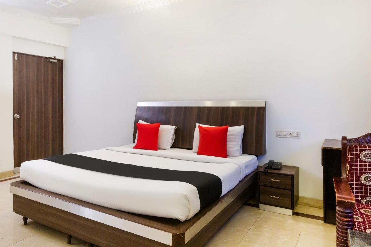Capital O 69831 Hotel Mount Heera Chennai Luaran gambar