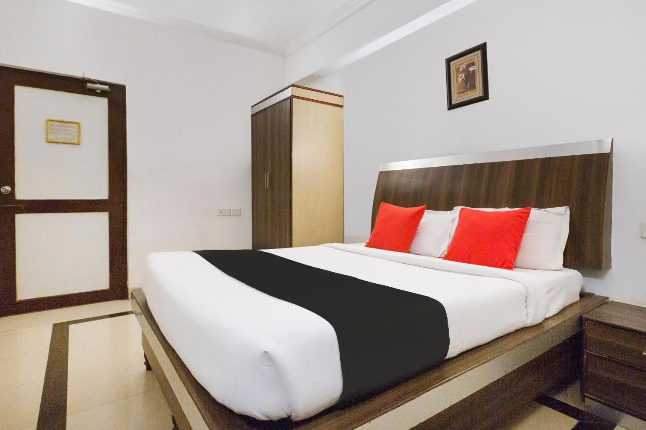 Capital O 69831 Hotel Mount Heera Chennai Luaran gambar